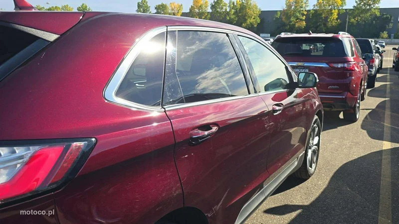 Ford Edge 13