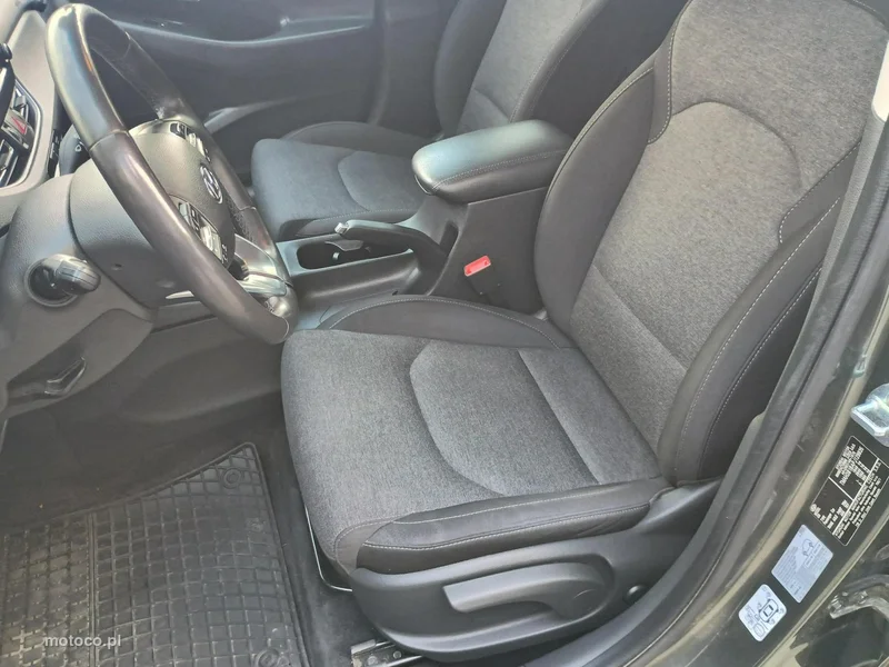 Hyundai i30 12