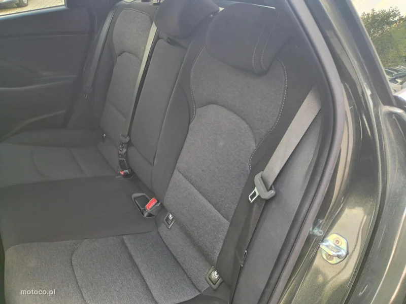 Hyundai i30 16