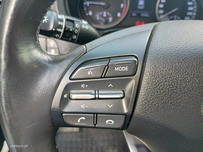 Hyundai i30 24
