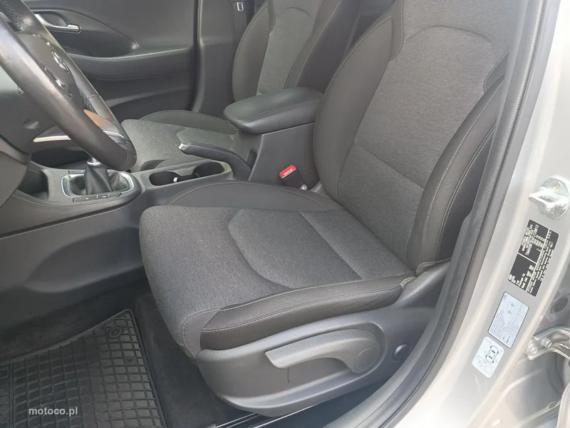 Hyundai i30 12