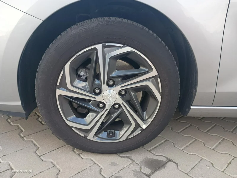 Hyundai i30 18