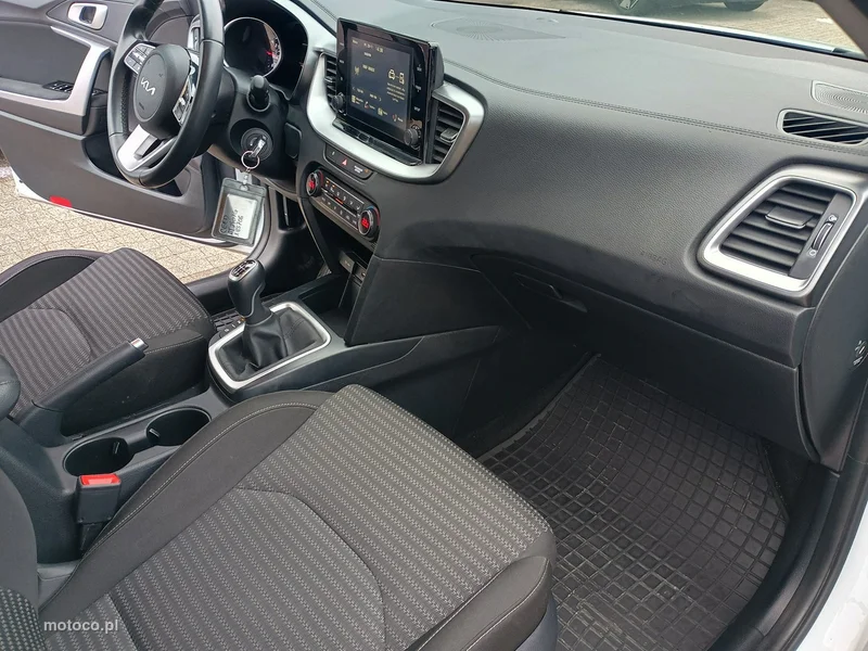Kia Nowy Ceed 16