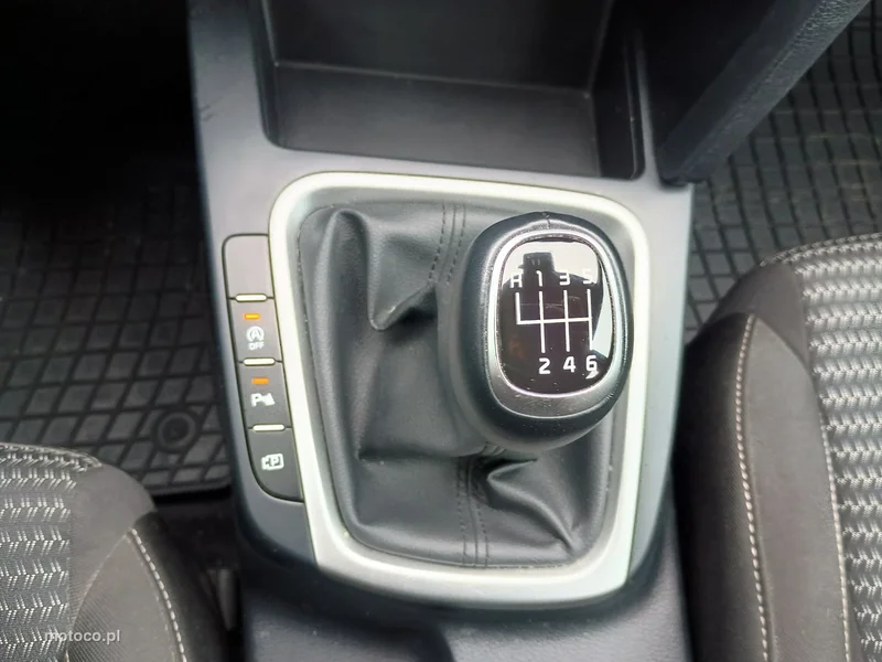 Kia Nowy Ceed 24