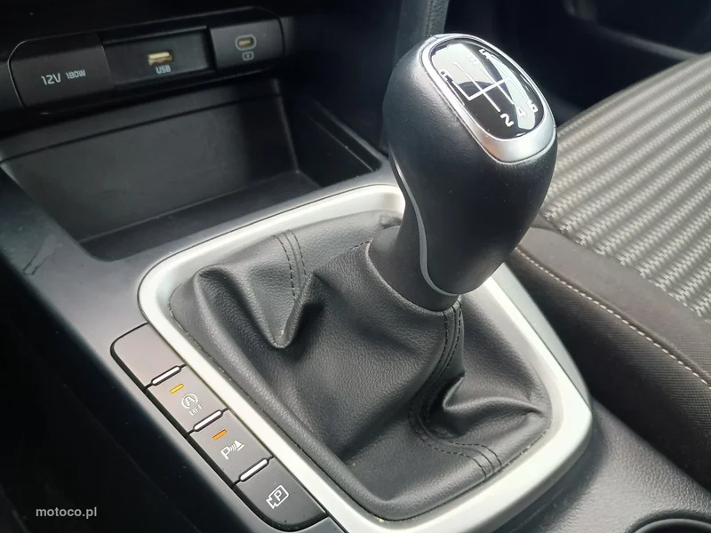 Kia Nowy Ceed 25
