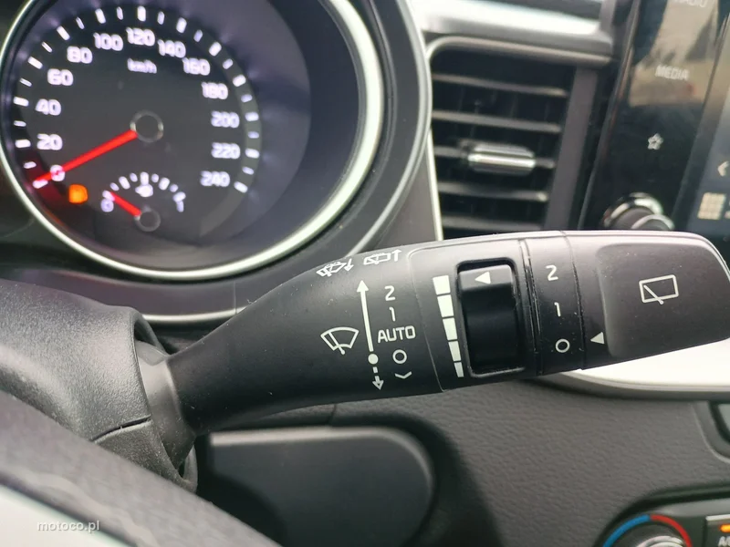 Kia Nowy Ceed 26