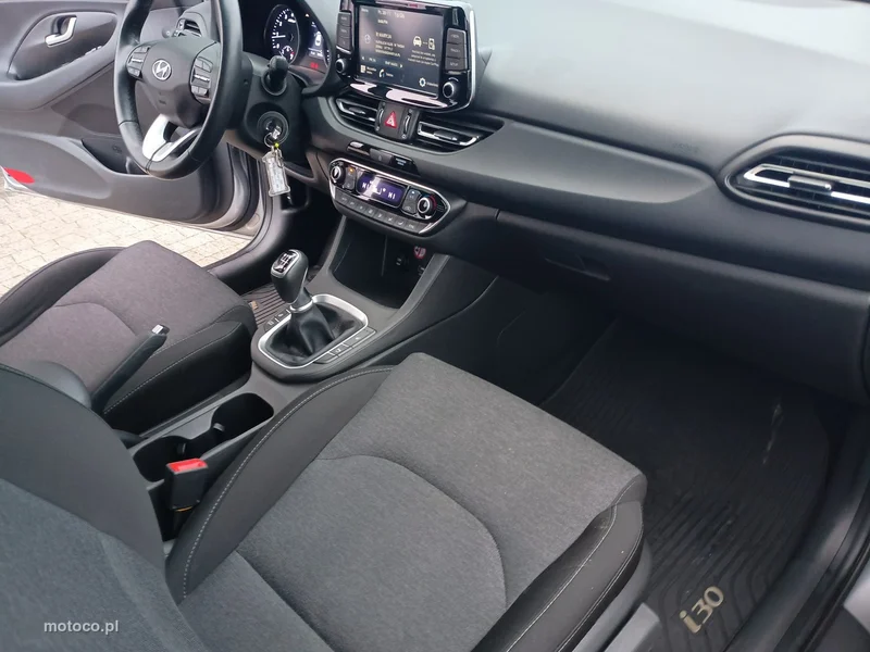 Hyundai i30 28