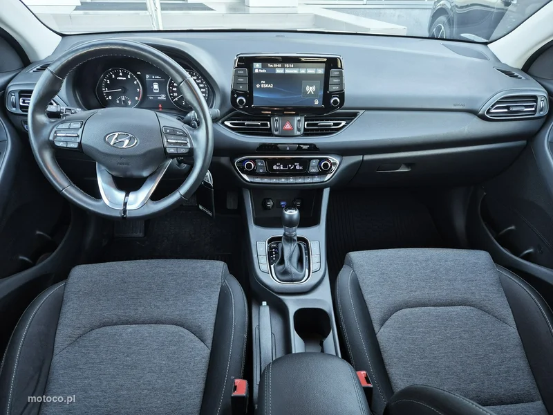 Hyundai i30 24