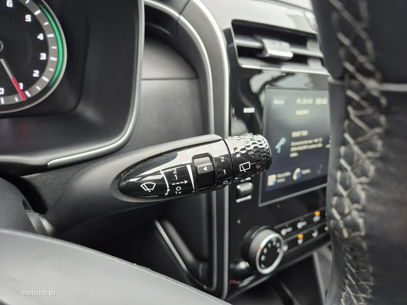 Hyundai TUCSON 16