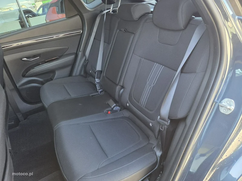 Hyundai TUCSON 12
