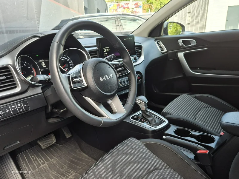 Kia XCeed 9