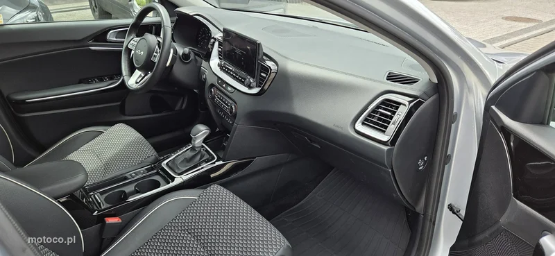Kia Nowy Ceed 13