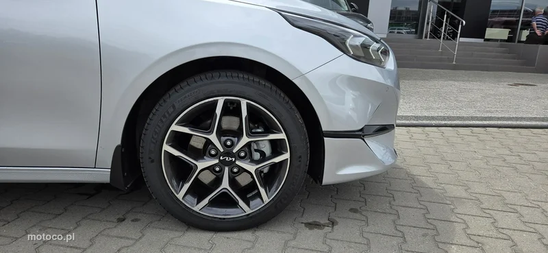Kia Nowy Ceed 15