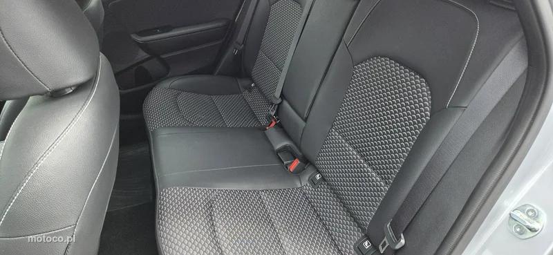 Kia Nowy Ceed 9