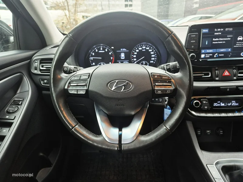 Hyundai i30 24