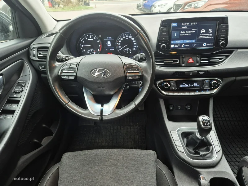 Hyundai i30 25