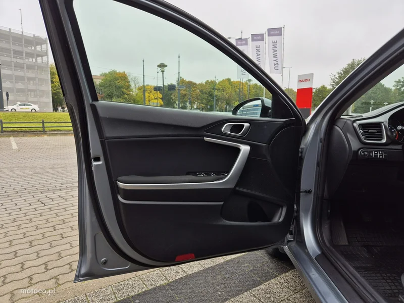 Kia Nowy Ceed 11