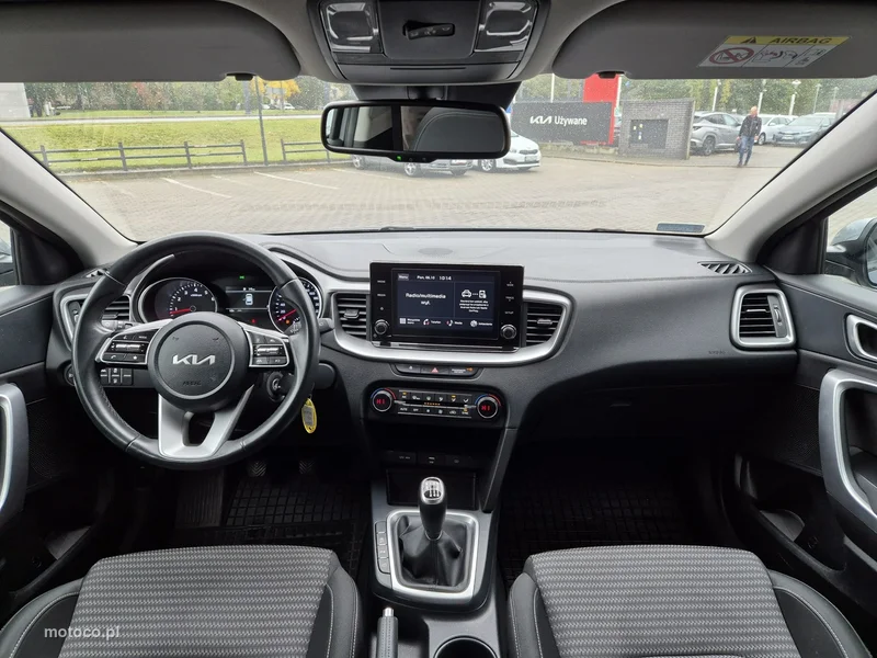 Kia Nowy Ceed 18