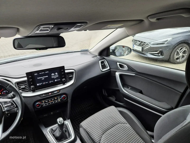 Kia Nowy Ceed 20