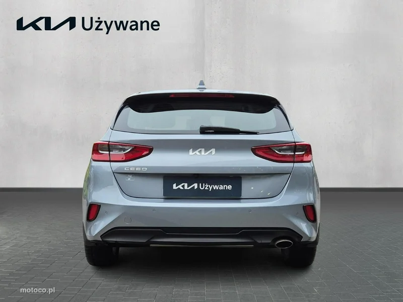 Kia Nowy Ceed 4