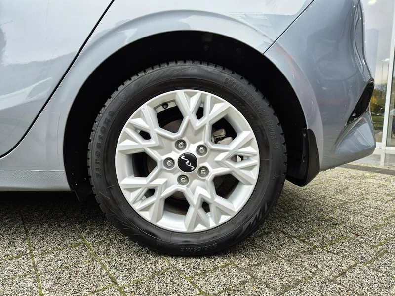 Kia Nowy Ceed 10