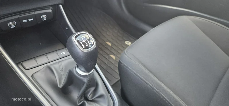 Hyundai i20 21