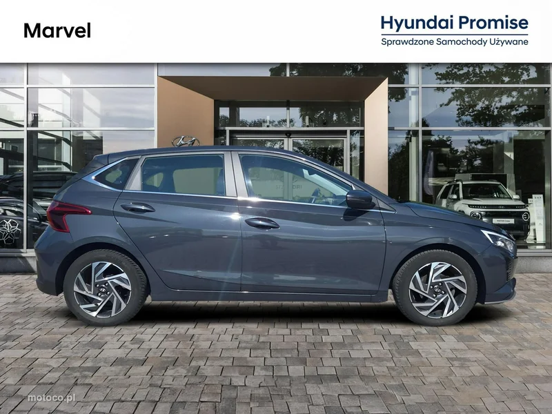 Hyundai i20 6