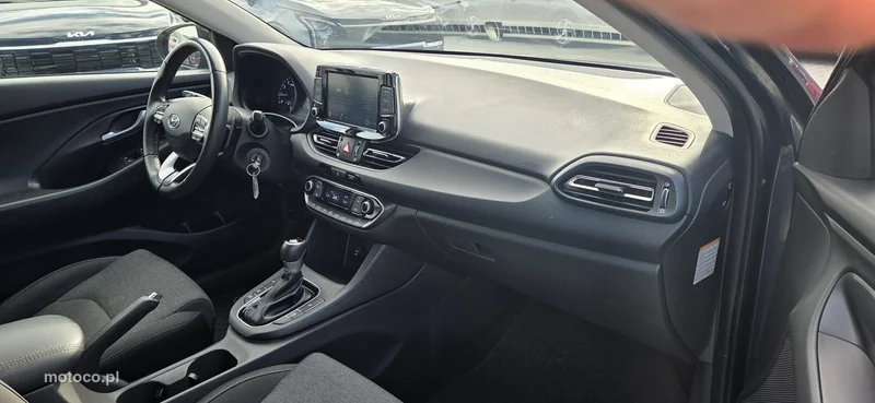 Hyundai i30 16