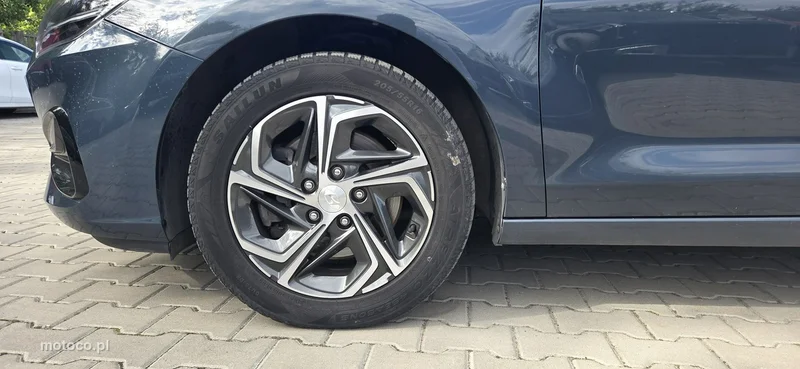 Hyundai i30 18