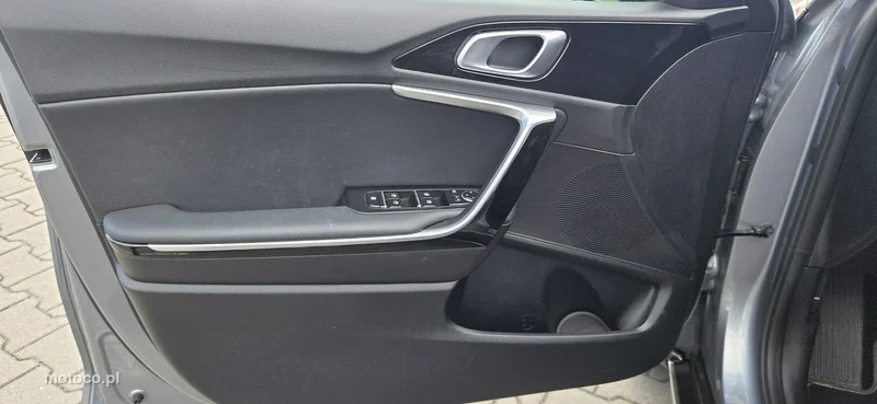 Kia XCeed 11