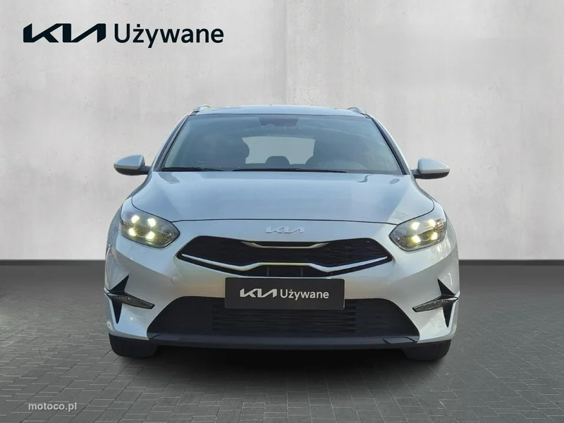 Kia Nowy Ceed 8