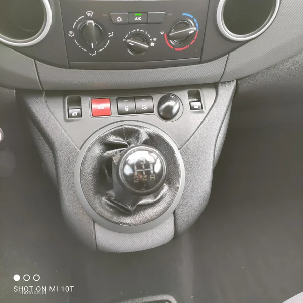 Peugeot Partner 19