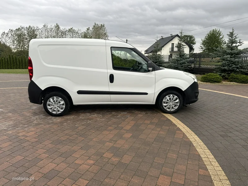 Opel Combo 11