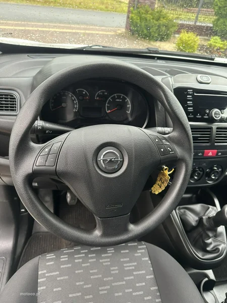 Opel Combo 14