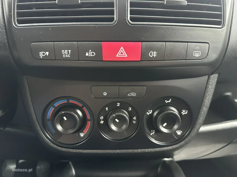 Opel Combo 21