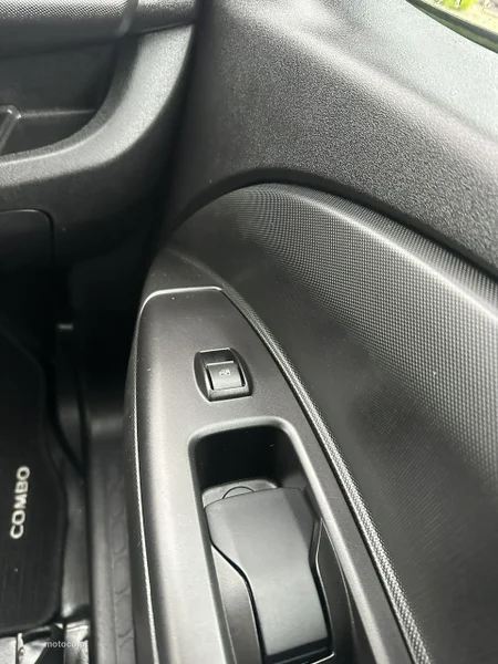 Opel Combo 27