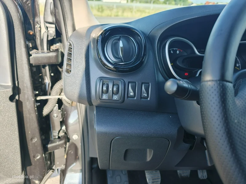 Opel Vivaro 20