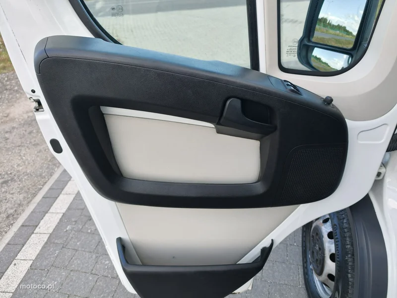 Peugeot Boxer 21