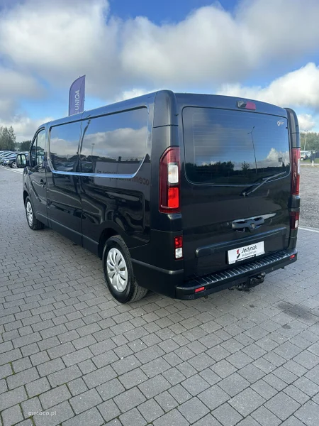Renault Trafic 7