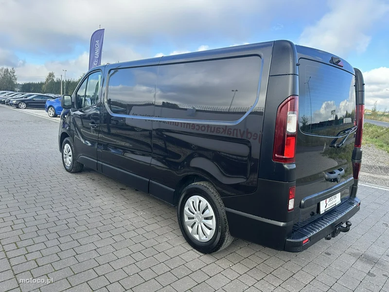 Renault Trafic 16
