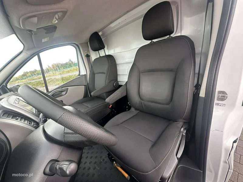 Renault Trafic 9