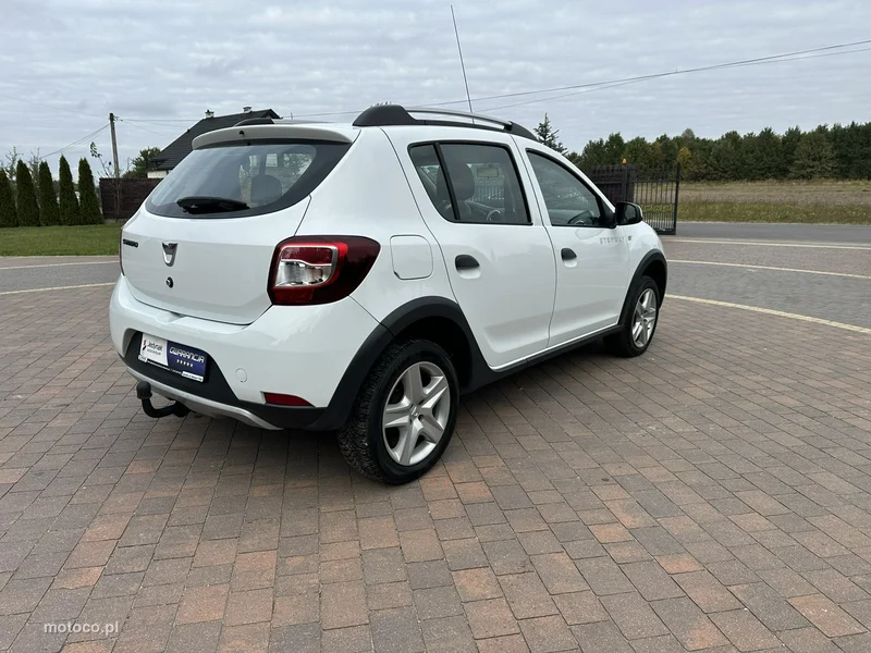 Dacia Sandero Stepway 12