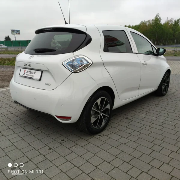 Renault ZOE 12