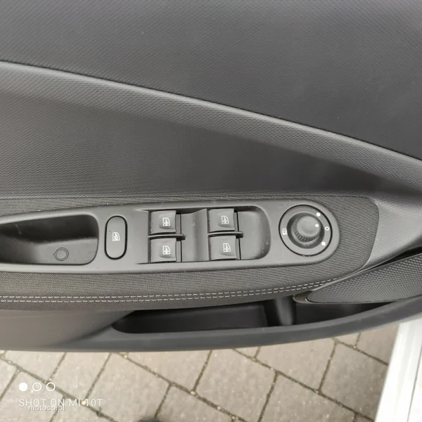 Renault ZOE 15