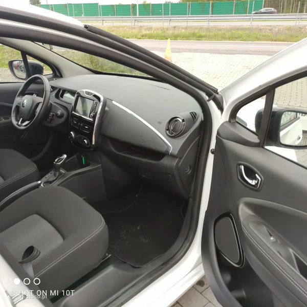 Renault ZOE 24