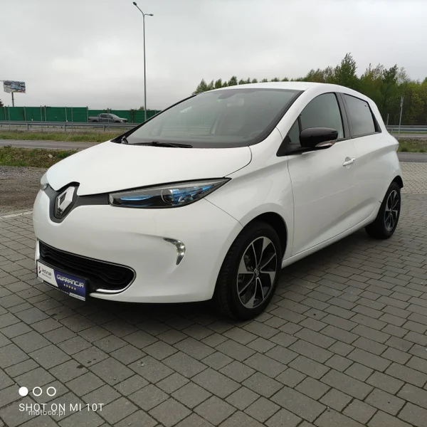 Renault ZOE 5