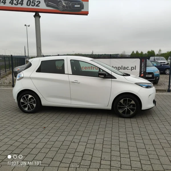 Renault ZOE 7