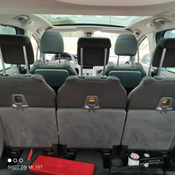 Peugeot 5008 14