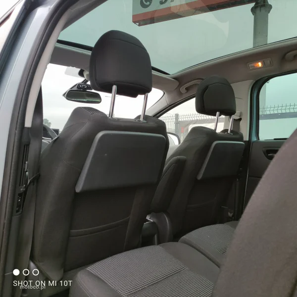 Peugeot 5008 18