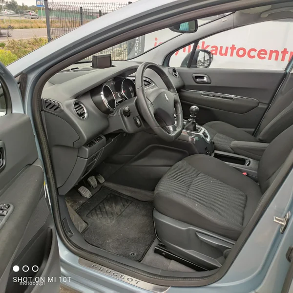 Peugeot 5008 19
